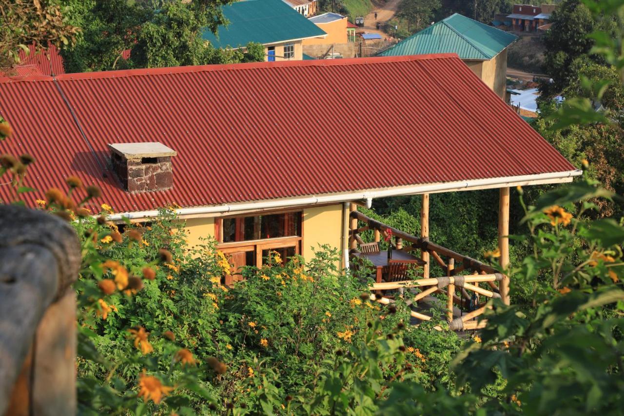 Nkuringo Bwindi Gorilla Lodge ภายนอก รูปภาพ